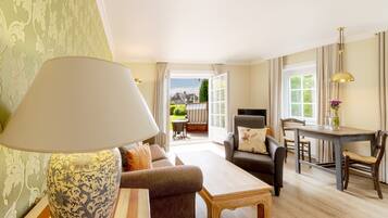 Suite Deluxe | Coin séjour | Télévision LCD