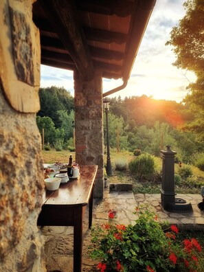 Outdoor dining