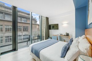 Dobbeltrom – superior, terrasse | Minibar, safe på rommet, individuelt dekorert og individuelt innredet