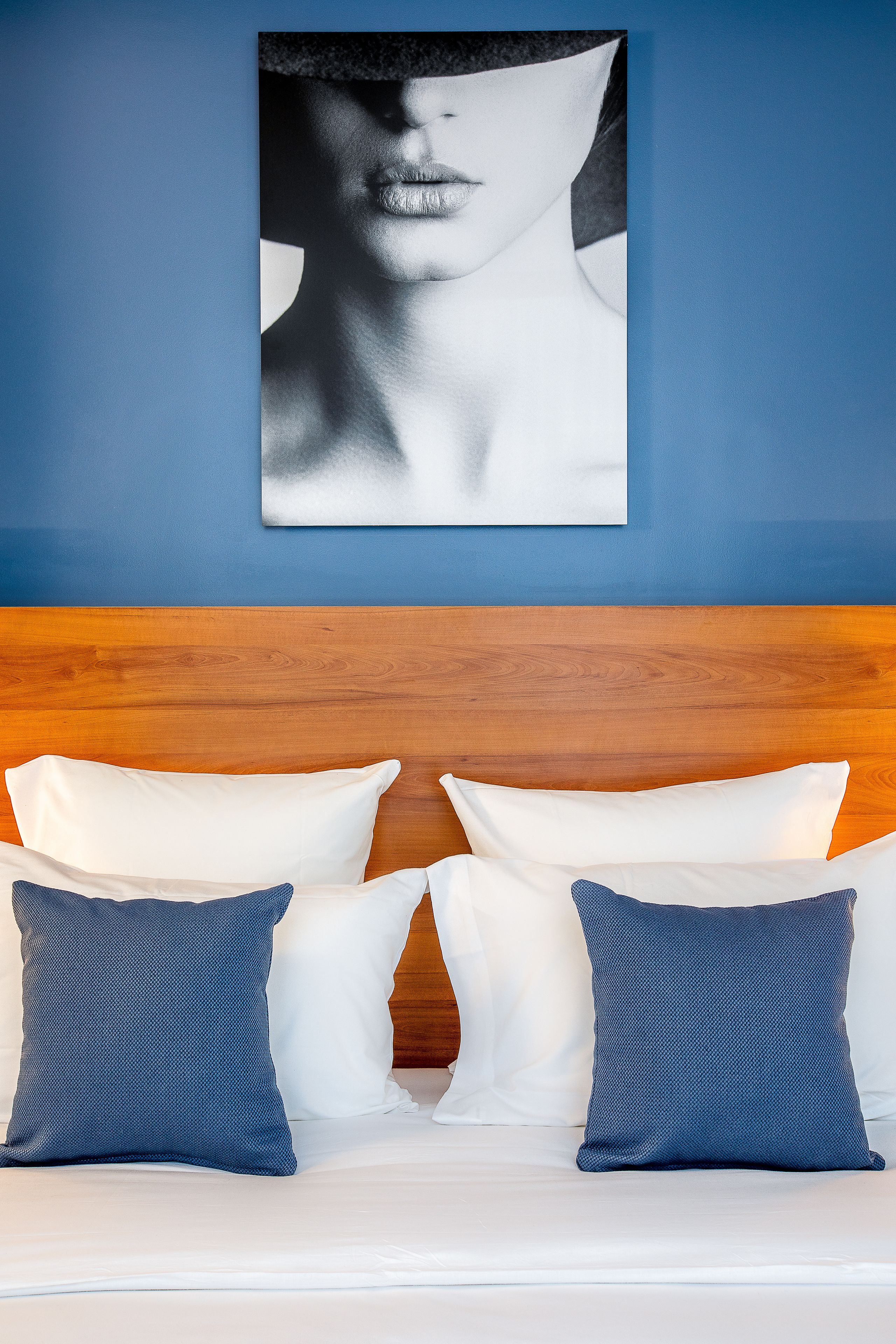 superior double room, accessible, terrace | minibar, in-room safe, individually decorated, individually furnished