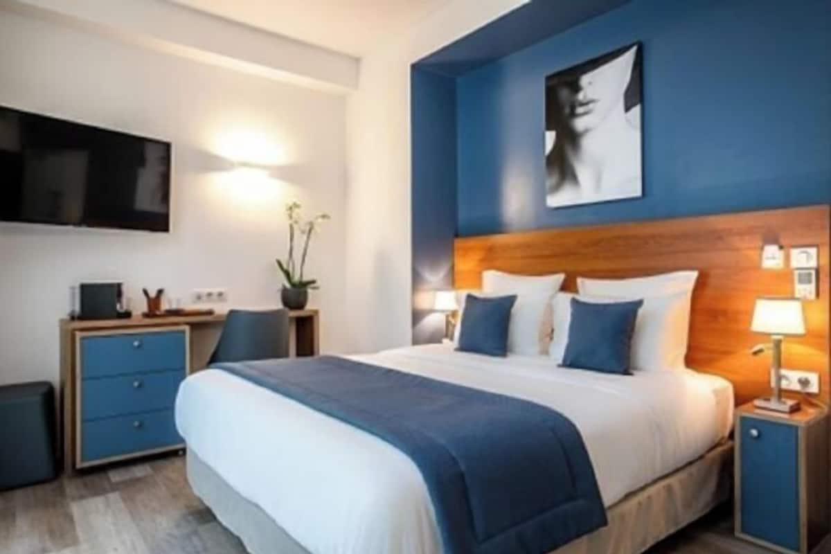 Frigobar, cofres nos quartos, individualmente decorados