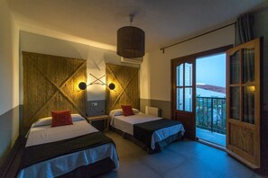 5 bedrooms, in-room safe, iron/ironing board, free WiFi