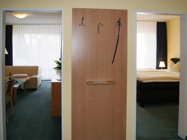 Apartment, 2 Schlafzimmer (C9 - incl. Cleaning Fee 65 EUR) | Wohnbereich | Flachbildfernseher