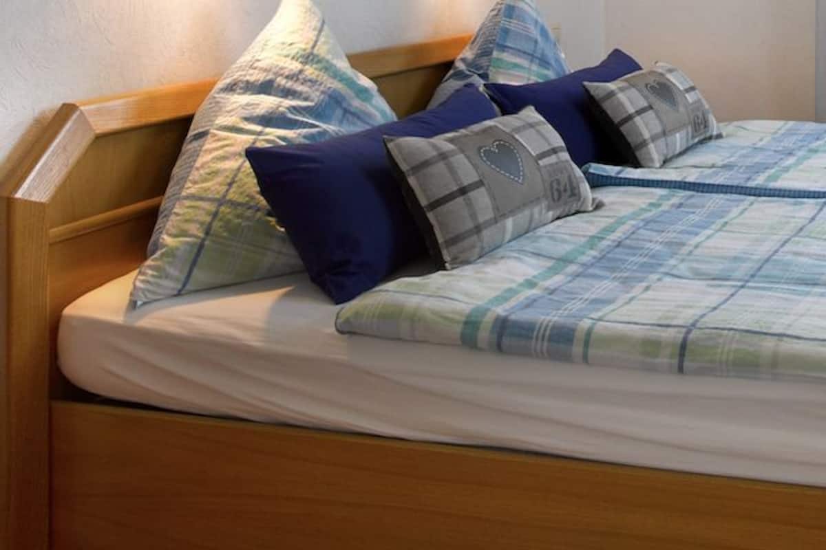 Desk, free WiFi, bed sheets