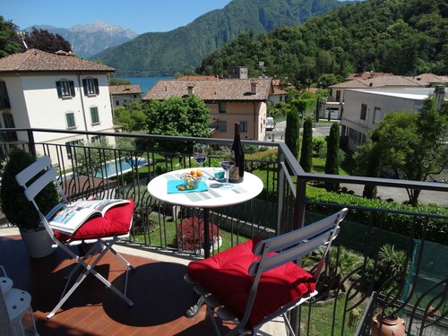 Charmant Appartement, Central!Terrasse Ensoleillée  avec Aperçu du Lac. Parking