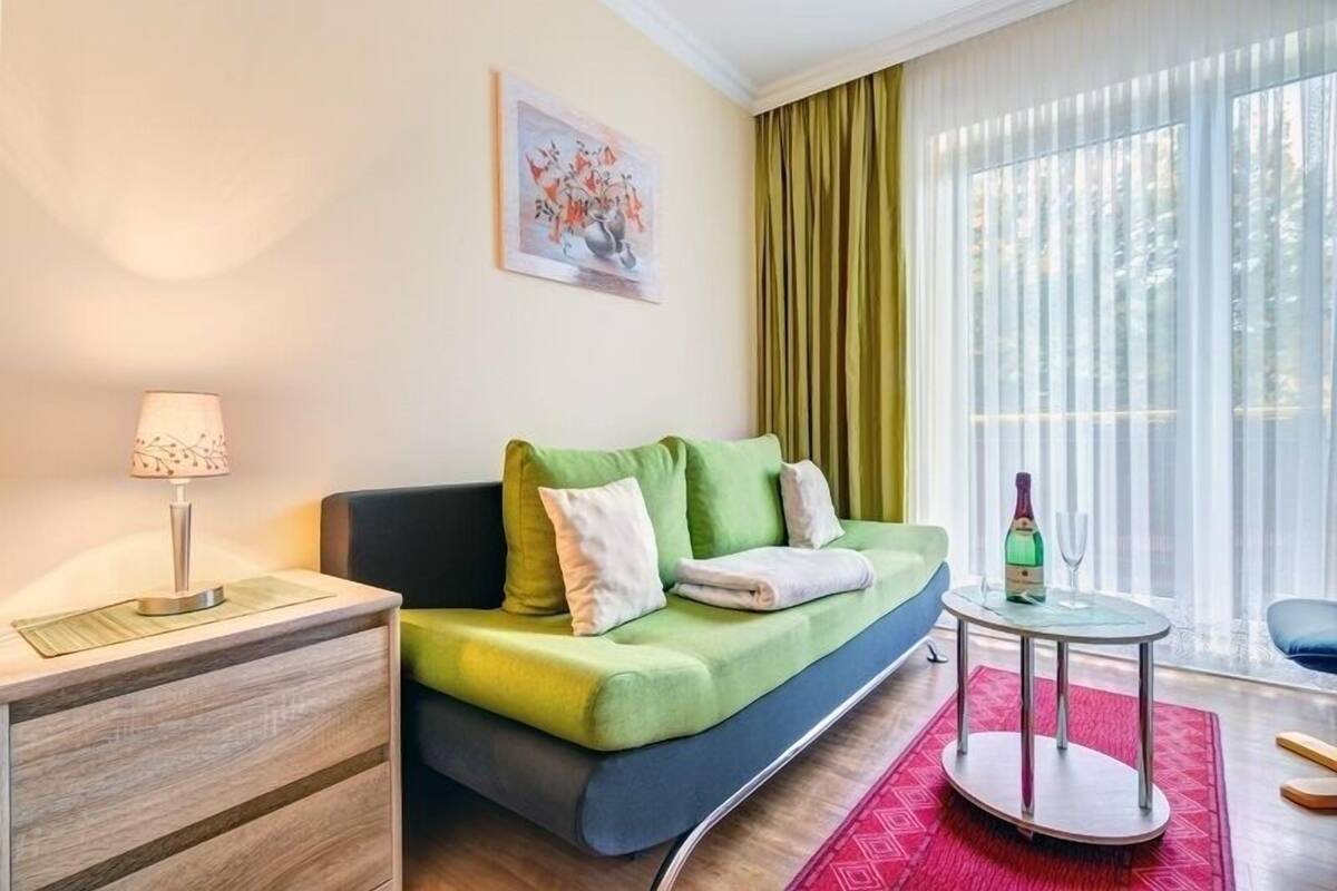 Appartement (D8 - incl. Cleaning Fee 45 EUR) | Woonruimte | Flatscreentelevisie