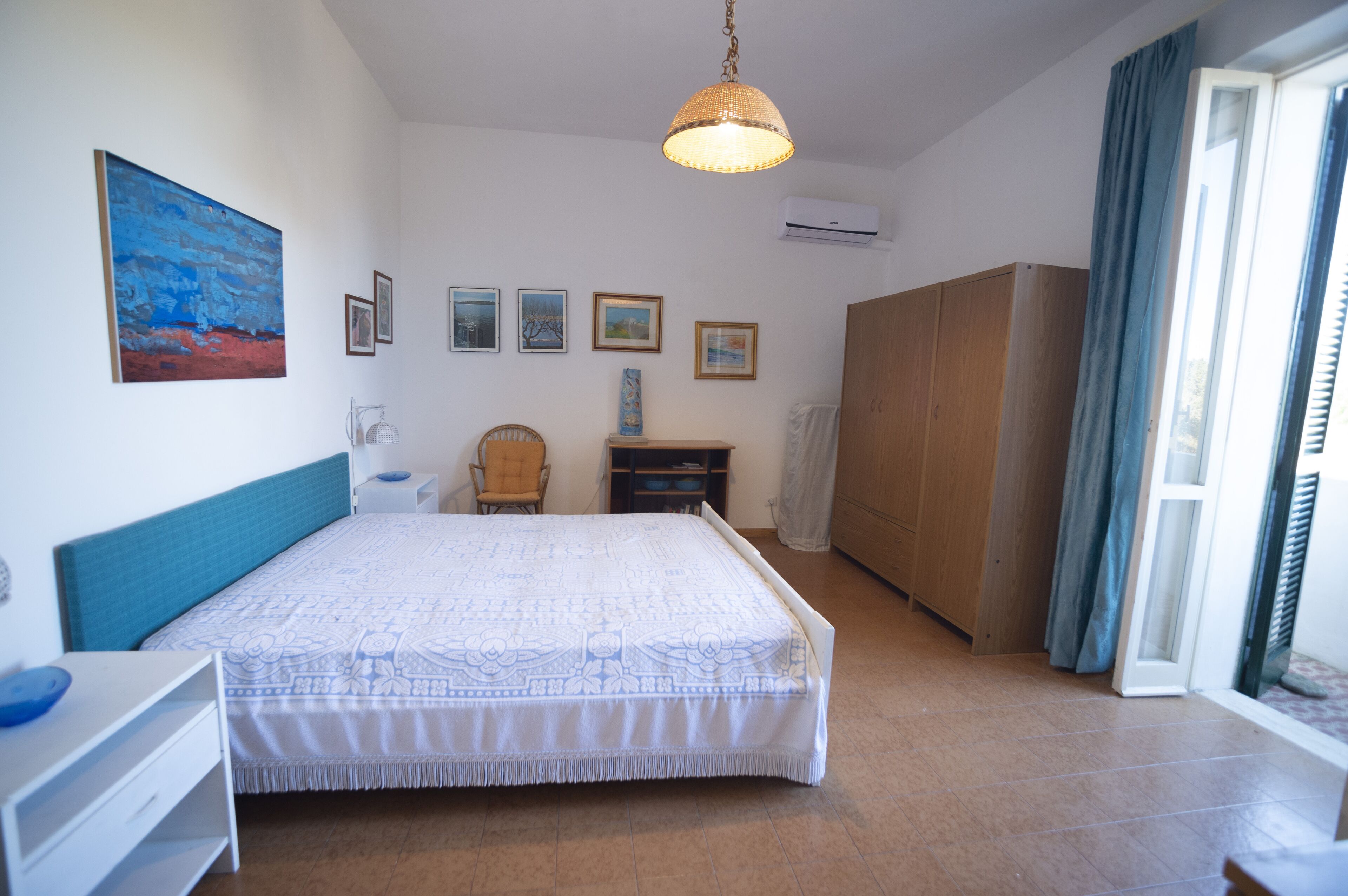 Apartment only  150 meter from the sea - avaible for all seasons - special price for long rent periods