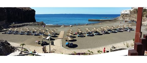 Beach nearby, beach towels