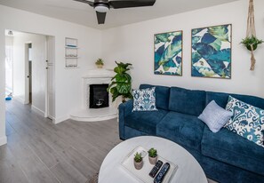 House, Multiple Beds | Living room
