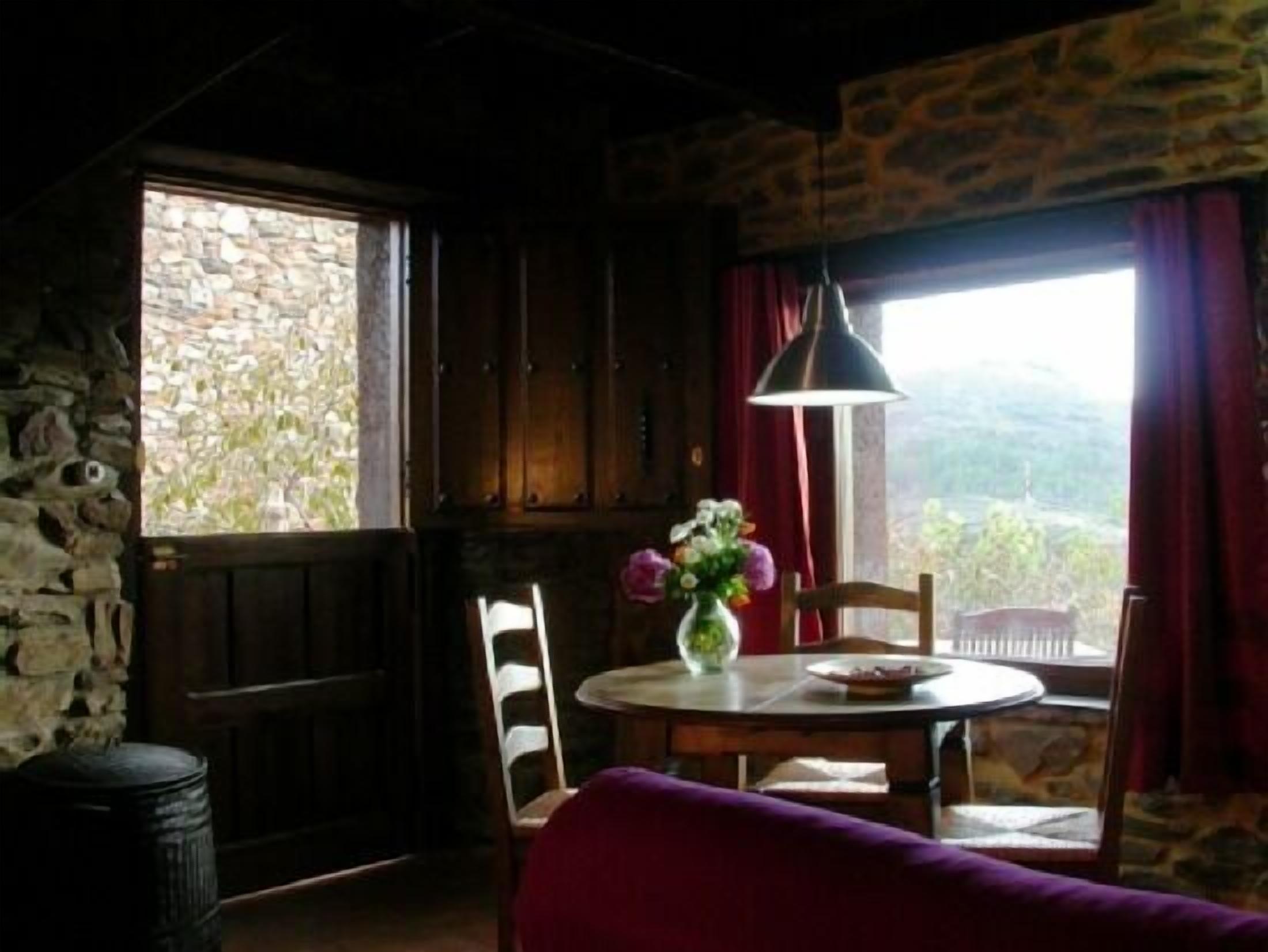 Self catering Jardines del Robledo for 2 people