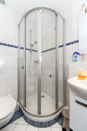 Unclassified image, 5 of 26, button - Apartment "Seediek" - Farm on the dike (Esens)