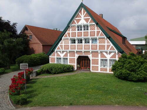 Vacation apartment - Altes- Land - Haselhuhn family - Holiday apartment