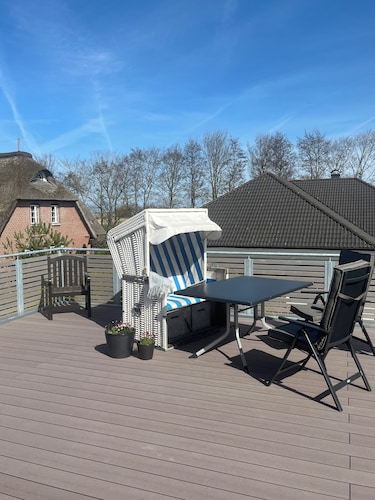 Moderne und sehr gut ausgestattete FeWo auf zwei Ebenen in St. Peter-Ording-Böhl