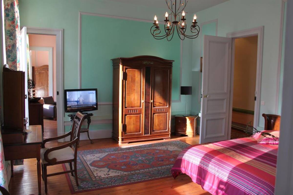 Double Room (Jasmin)