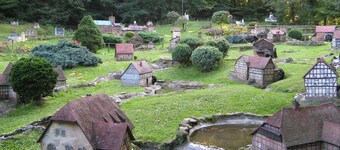 Cozy holiday apartment, surrounded by wood and grassland, chimney, pets allowed