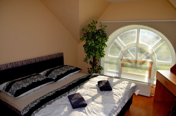 Apartment, 3 Bedrooms