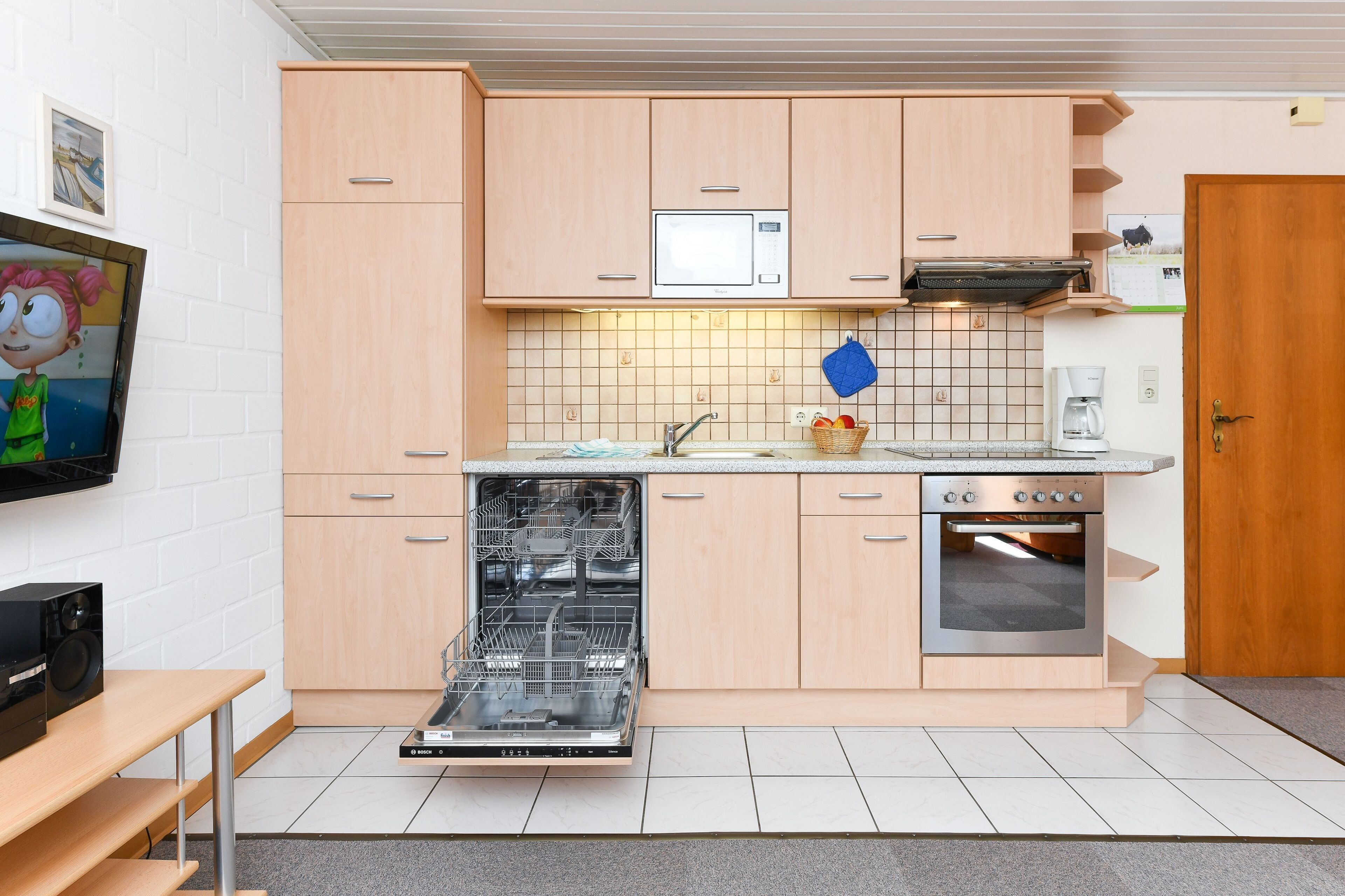 Køleskab, mikrobølgeovn, ovn, opvaskemaskine