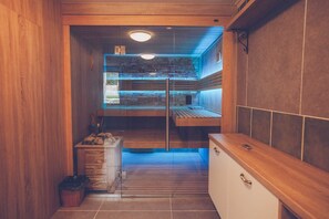 Sauna - Luxury Villa DELUXE with pool and sauna (Gabonjin)