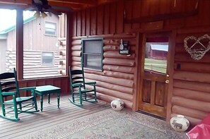 Cabin, 2 Queen Beds (River Dreaming) | Front of property