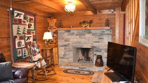 Cabin, 2 Queen Beds (River Dreaming) | Living area | Fireplace - River Dreaming (Townsend)