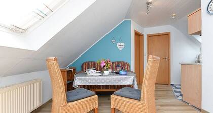 Apartment "Inselblick" - Farm on the dike