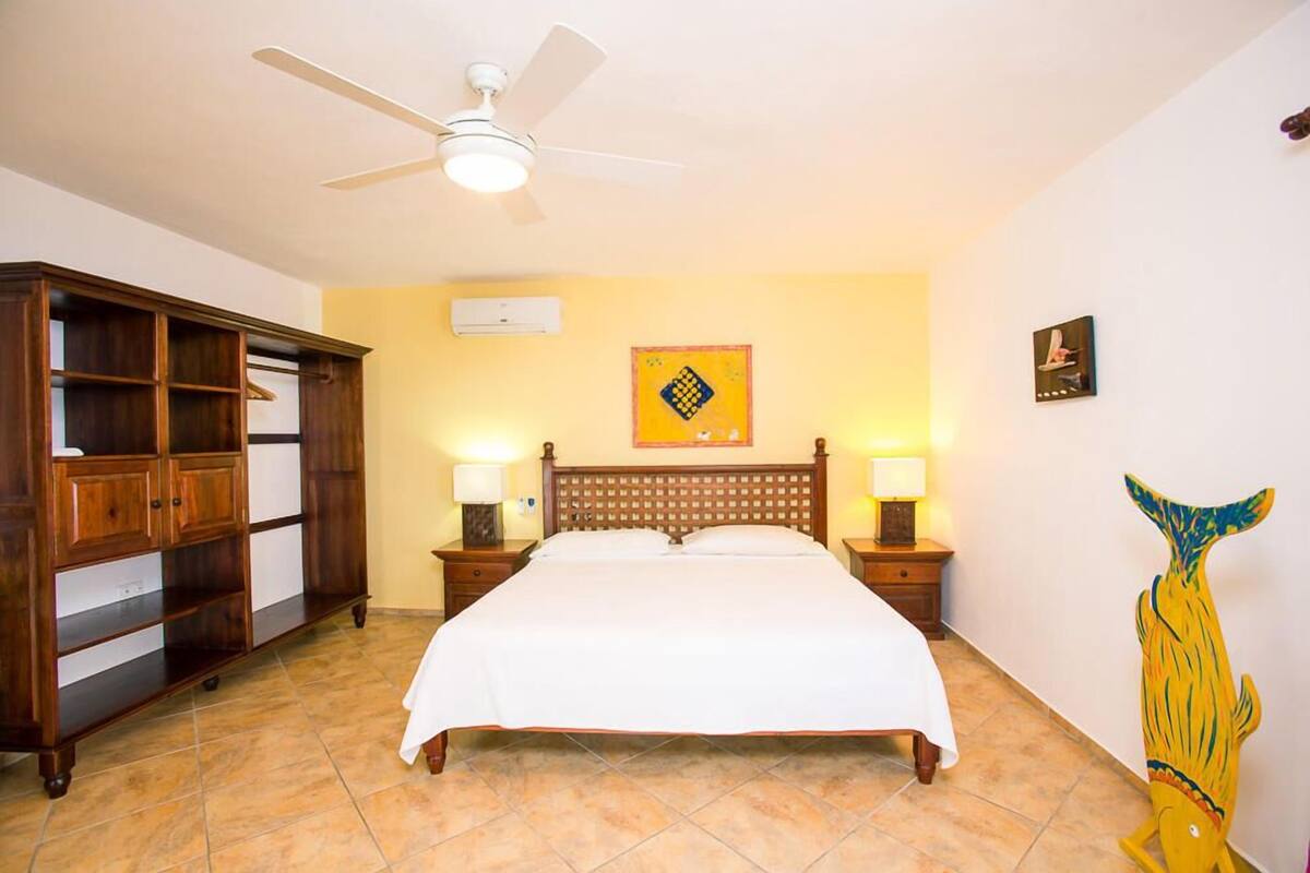In-room safe, blackout drapes, WiFi (free), bed sheets