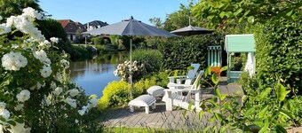 FERNBLICK: Mooi knuffelig appartement in Greetsiel in ankerhuis direct aan de Siel