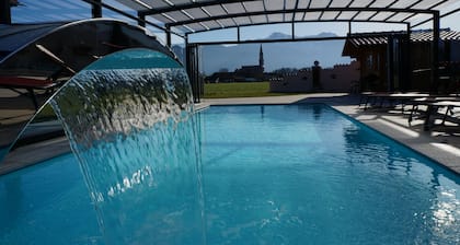 5 star apartment "Sissi" with heated pool & fantastic panorama