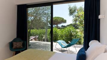 3 makuuhuonetta, tallelokero huoneessa, silitysrauta/-lauta, Wi-Fi