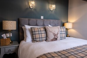 ห้องพรีเมียมดับเบิล | โต๊ะทำงาน, ผ้าม่านกั�นแสง, Wi-Fi ฟรี, ผ้าปูที่นอน