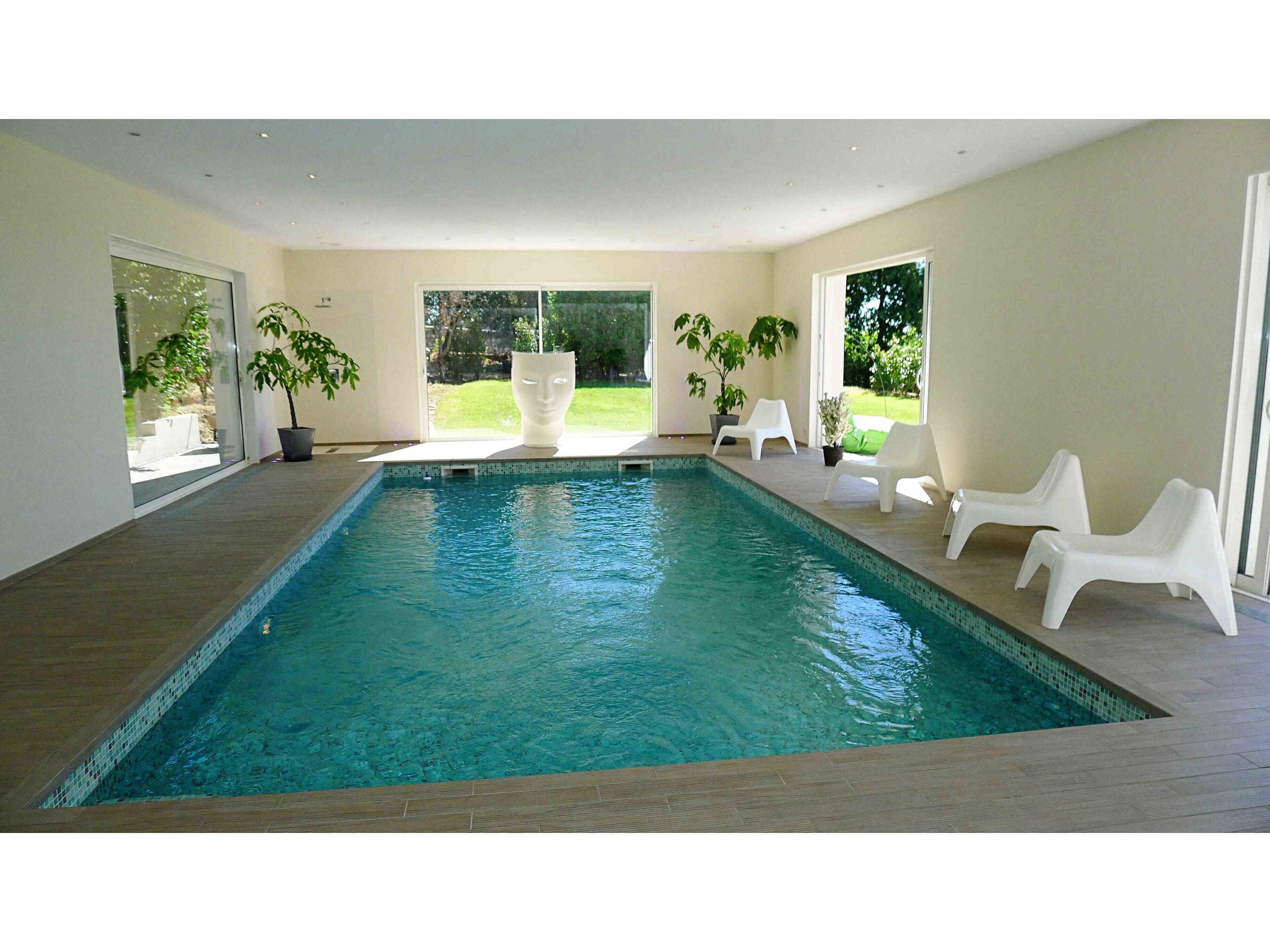 Cote d'Azur France villa in lush greenery