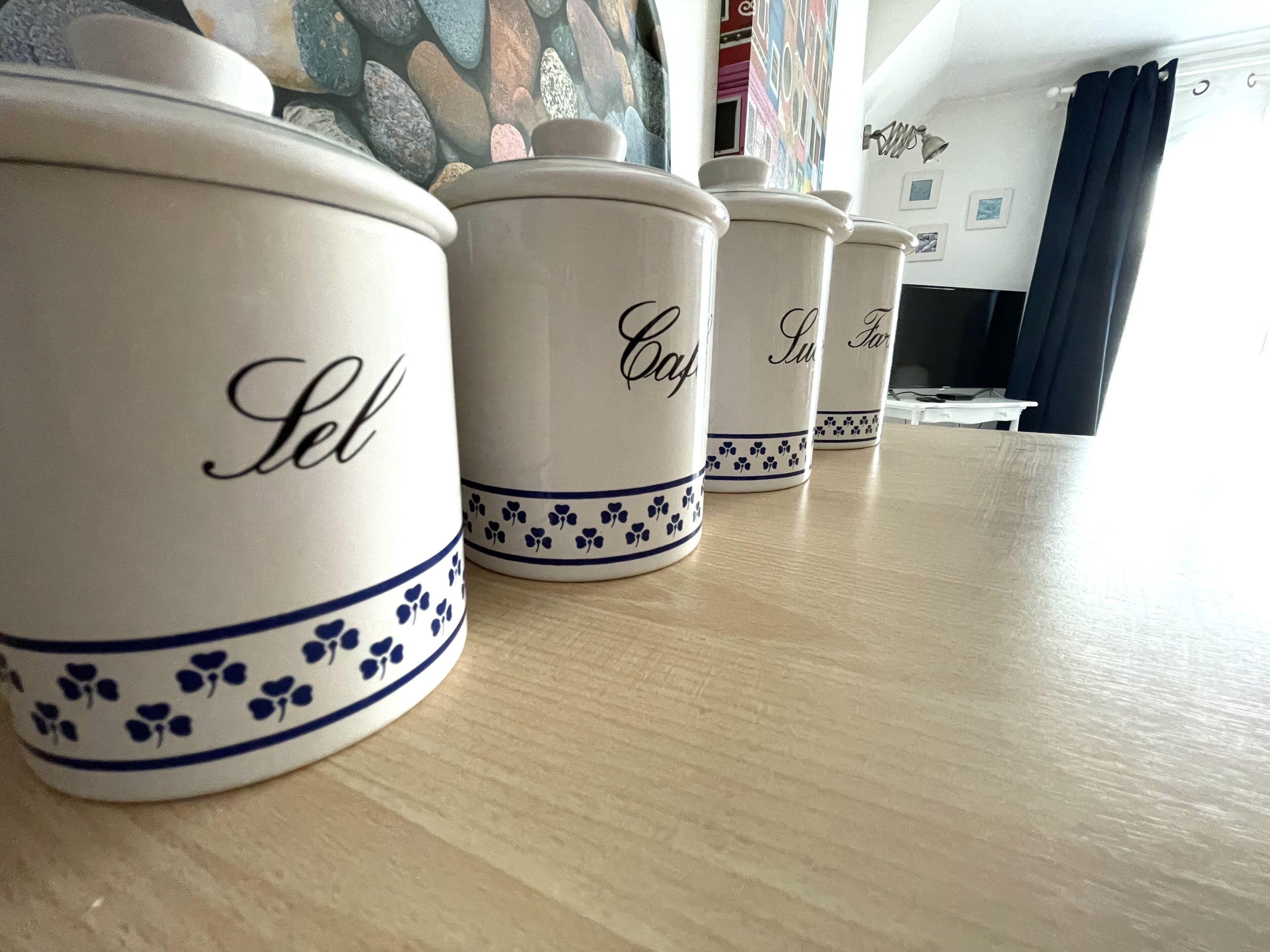 Apartment by the sea