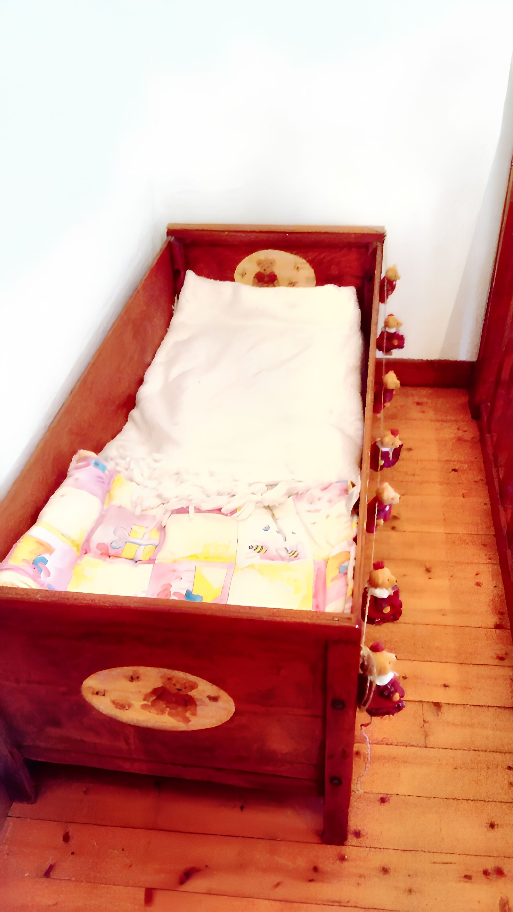 4 bedrooms, iron/ironing board