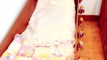 4 chambres, fer et planche Ă repasser