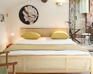 1 makuuhuone, silitysrauta/-lauta, ilmainen Wi-Fi, vuodevaatteet