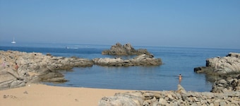 Res. OLIVERAIE "LAURINA T3 / 4" A la sombra de los Olivos, a pocos pasos del mar.