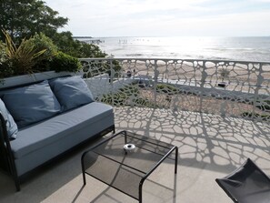 Property grounds - Apartment for 6 with balcony, pool and direct beach access in La Tranche-sur-Mer (La Tranche-sur-Mer)