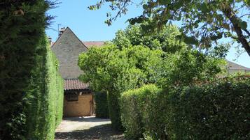 Enceinte de lâhĂ©bergement