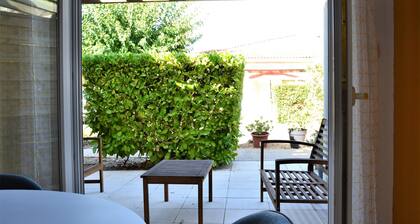 "La merveille de VERMEIL", , large bright studio, 2 km from ALBI center