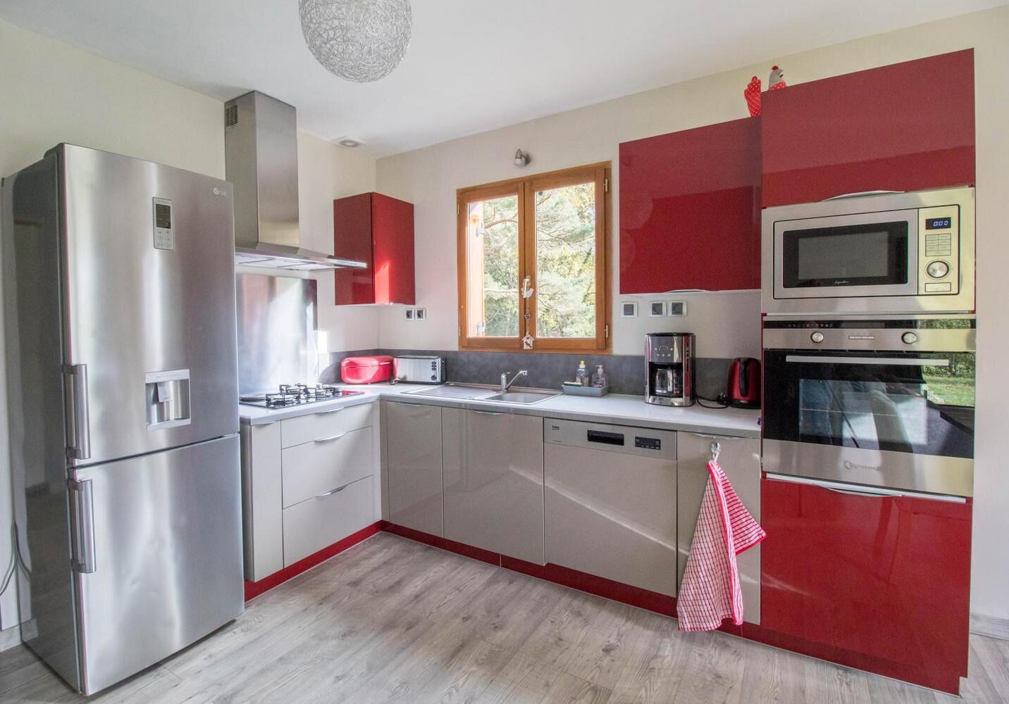 Pleasant chalet at the foot of the Sancy massif 