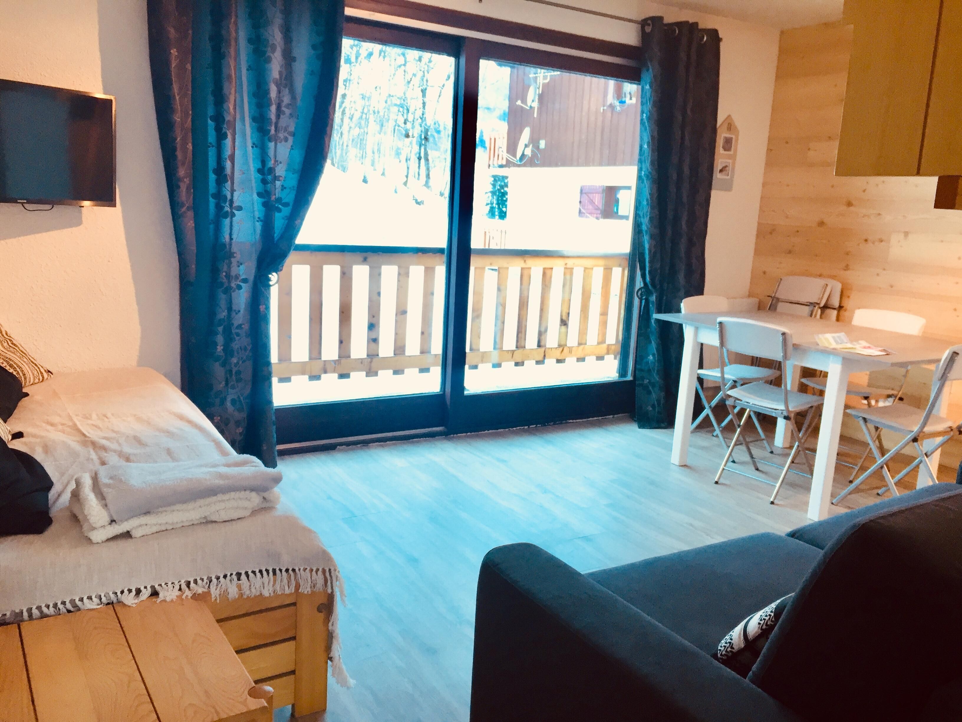 Valmorel - Apart. Ground floor 5/6 people - La Charmette