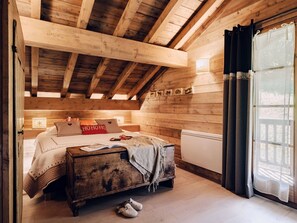 4 chambres, accès au Wi-Fi (inclus), literie fournie