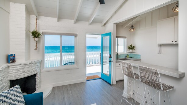 House, Multiple Beds | Free WiFi - Pacific Villas: Unit 1 (Oceanside)