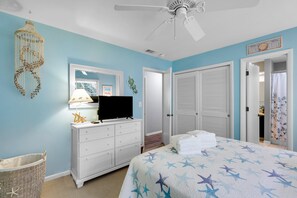 3 bedrooms, iron/ironing board, free WiFi, bed sheets