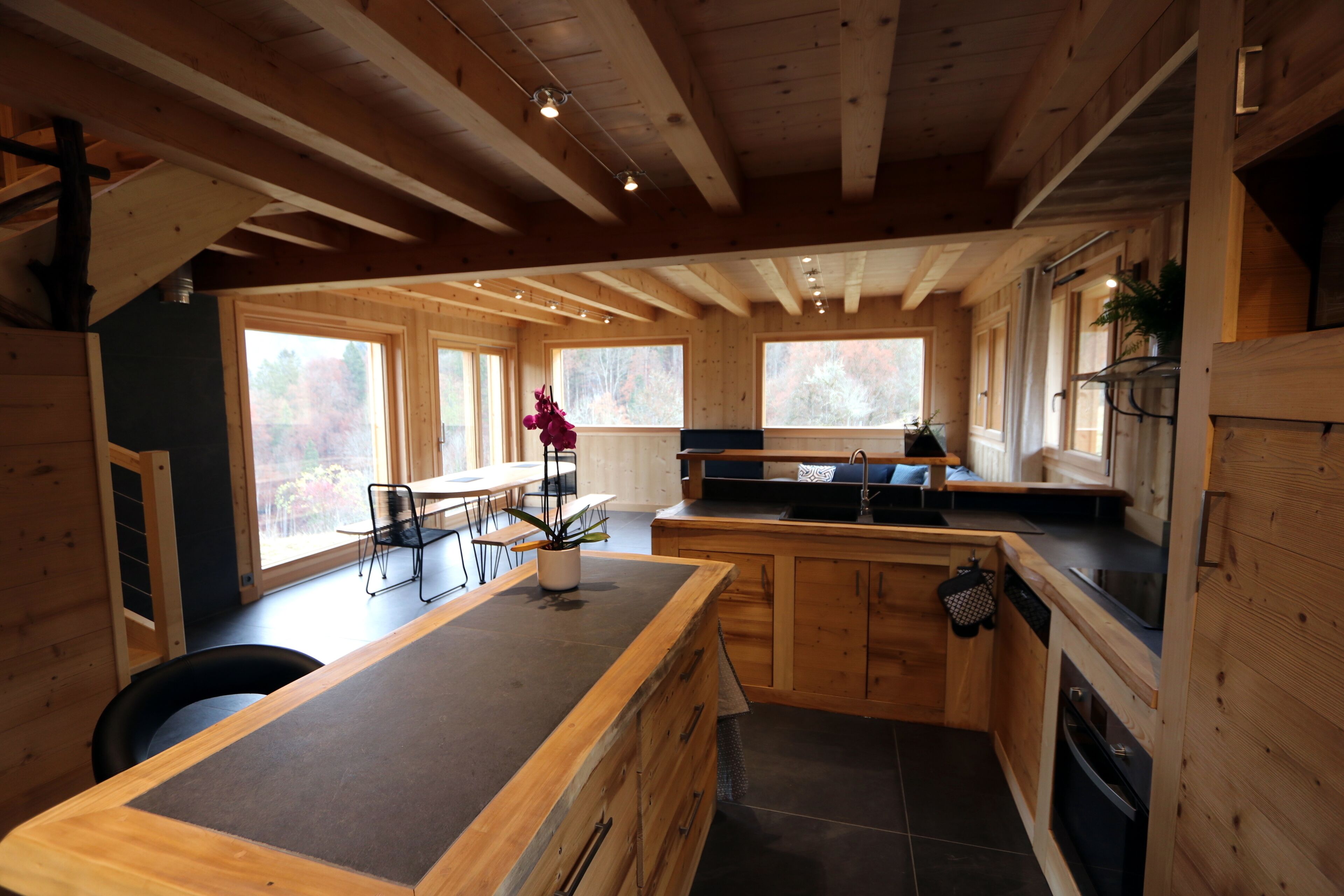 Chalet bois"Le Mas devant", indépendant,Morillon,Grand Massif, 3 chambres, sauna