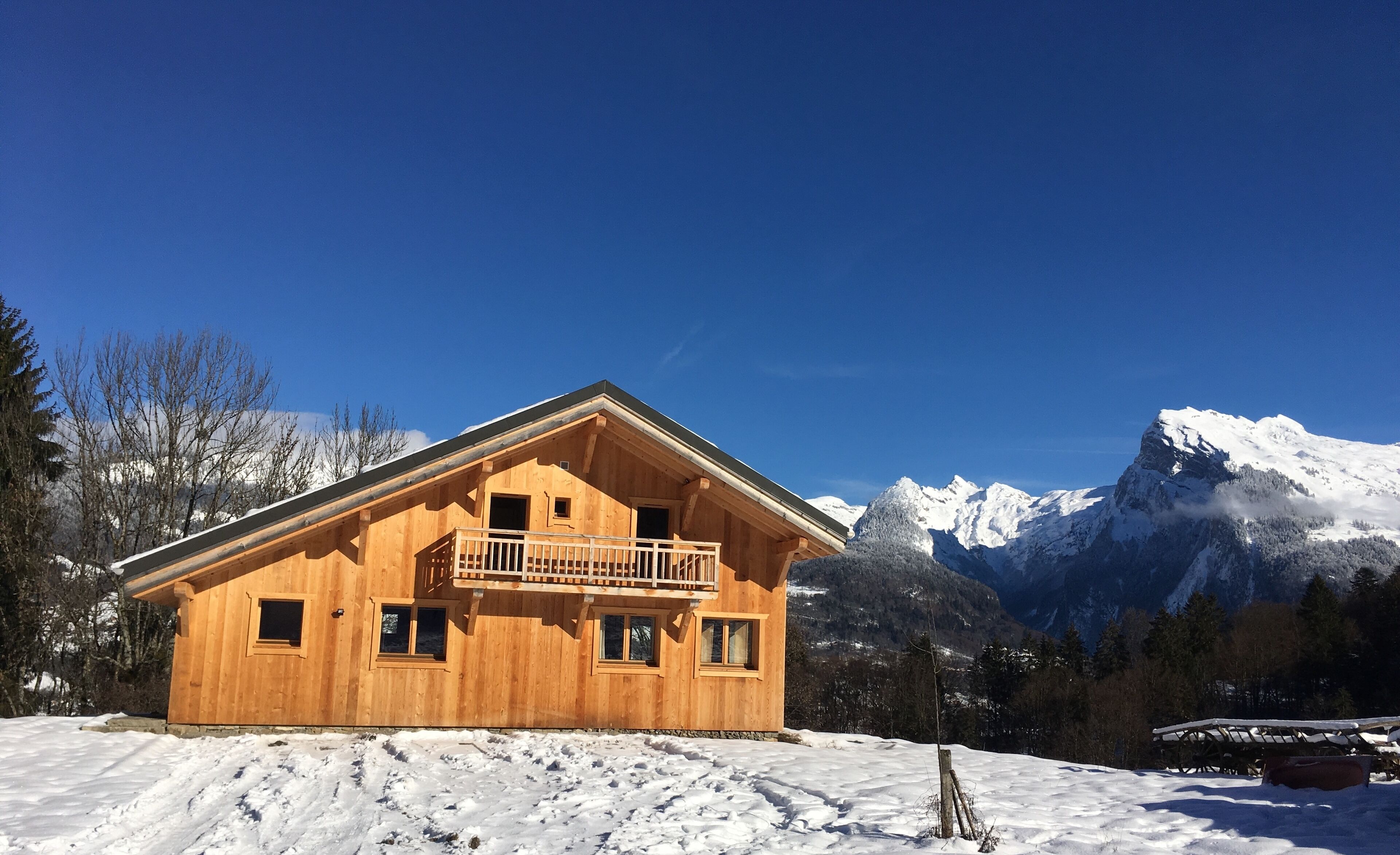 Chalet bois"Le Mas devant", indépendant,Morillon,Grand Massif, 3 chambres, sauna