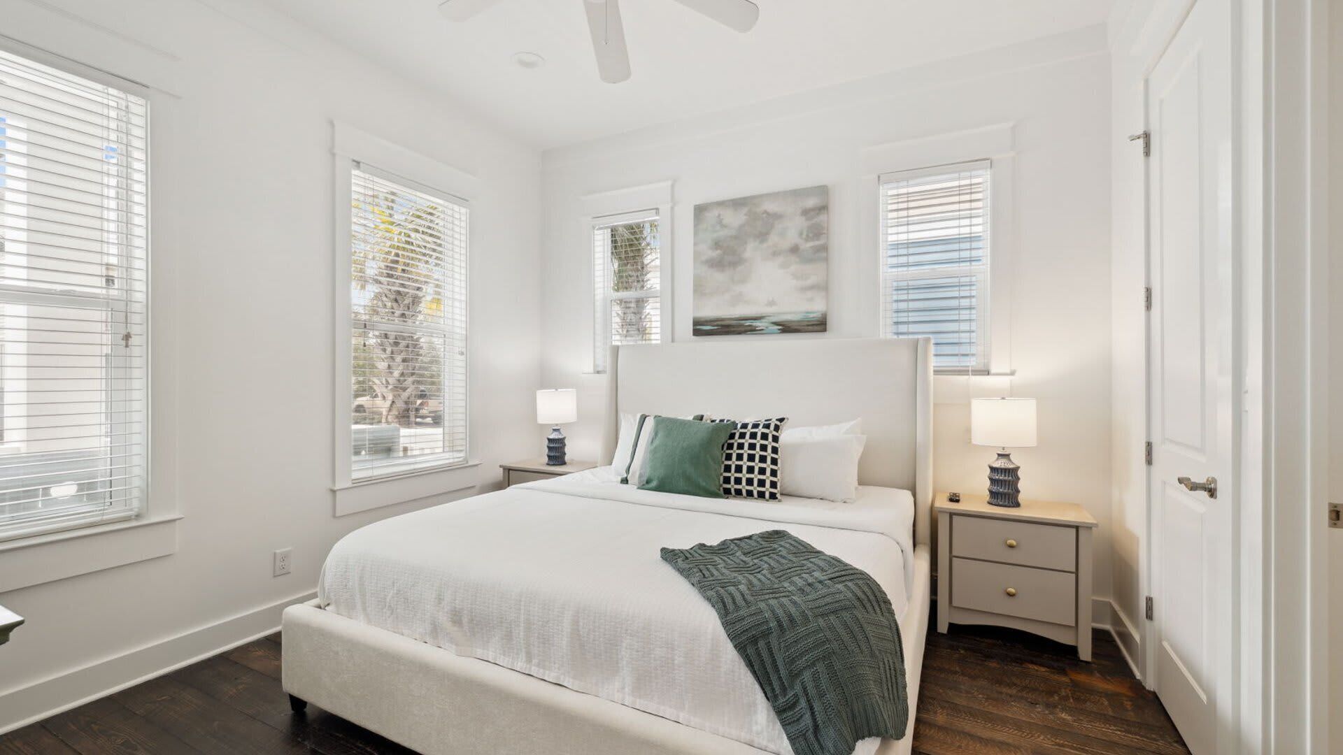 4 多间卧室、熨斗/熨衣板、旅行婴儿床、WiFi