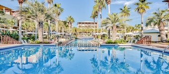 Luxury 4BR Home, Rooftop Deck w/ Grill! Walk to Beach & Pool! ~ Sea La Vie at Se