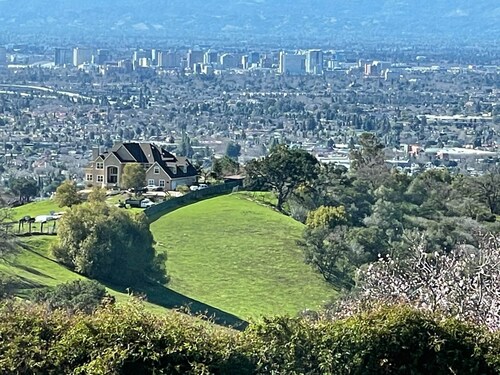 Bay Area Views Retreat and Events @ Veranda Hills