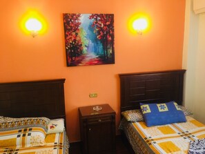 2 slaapkamers, een strijkplank/strijkijzer, wifi, rolstoeltoegankelijk